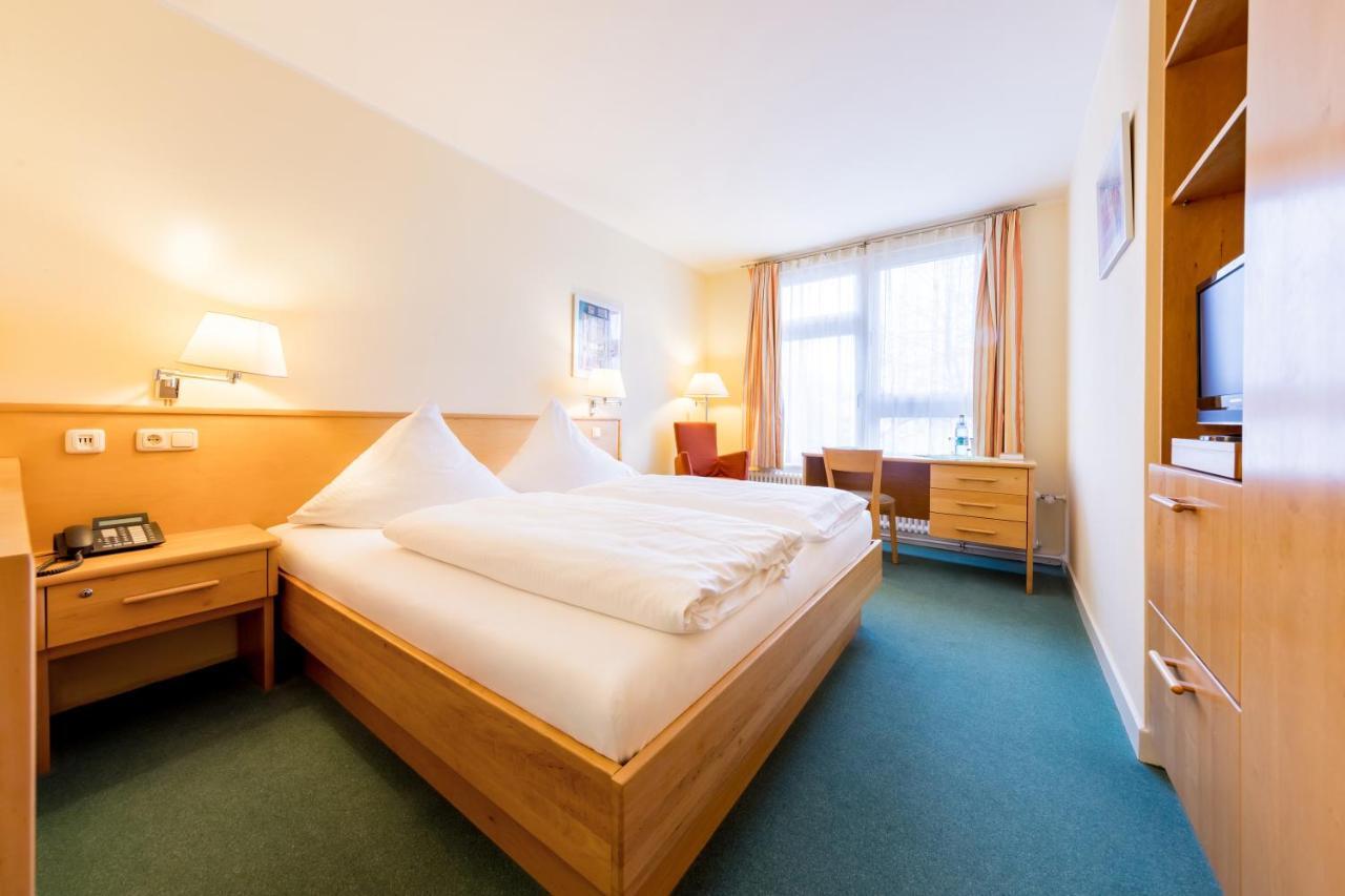 Schlosshotel Eyba Bad Blankenburg Exterior foto