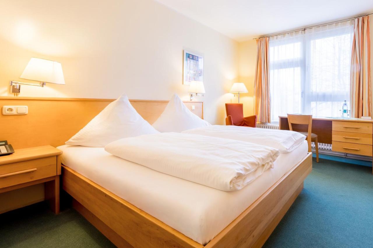 Schlosshotel Eyba Bad Blankenburg Exterior foto