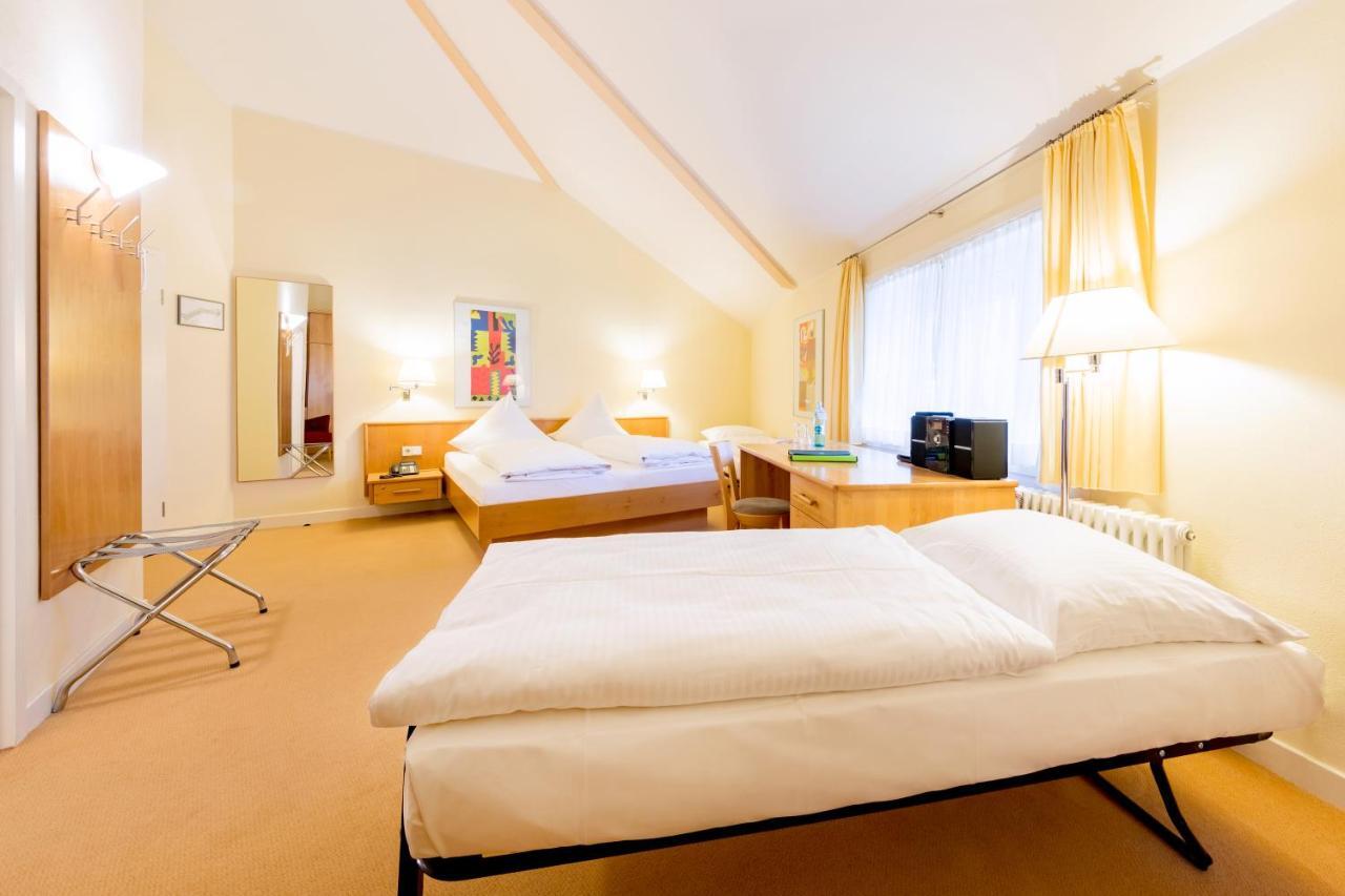 Schlosshotel Eyba Bad Blankenburg Exterior foto